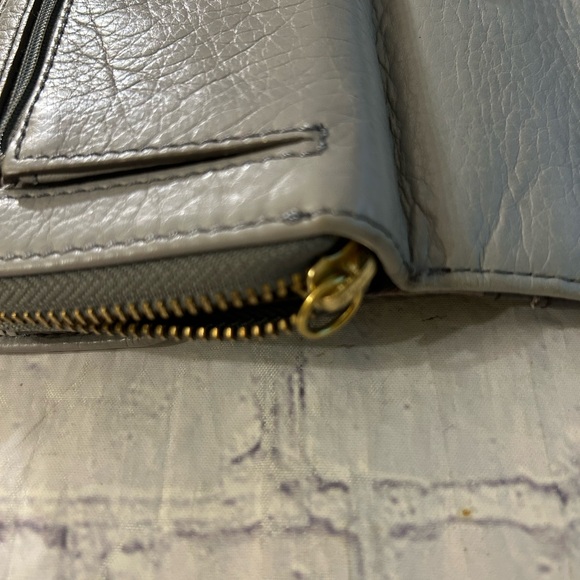 FOSSIL GREY COWHIDE PEBBLE GRAIN WALLET MANY CARD SLOTS ZIP BACK SNAP FRONT - Picture 8 of 9